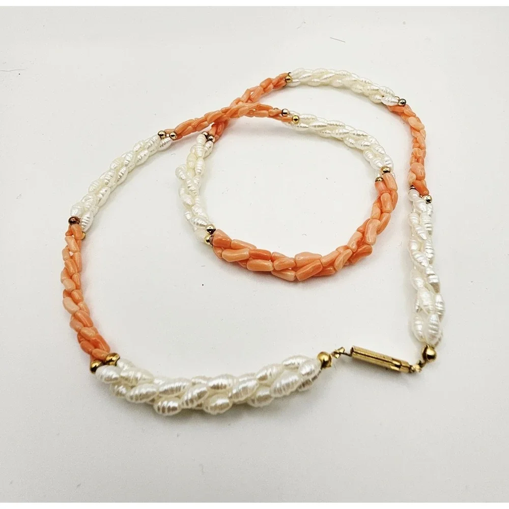 3 Strand Twisted White Rice Pearls/ Coral‎ Necklace With Gold Colored Beads 24